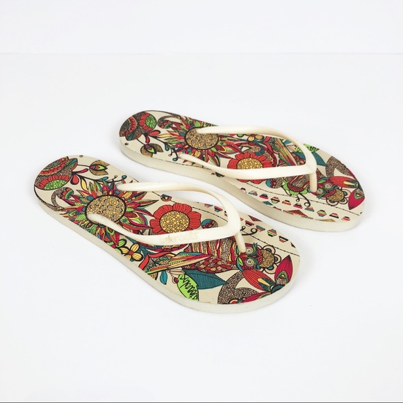 sakroots flip flops